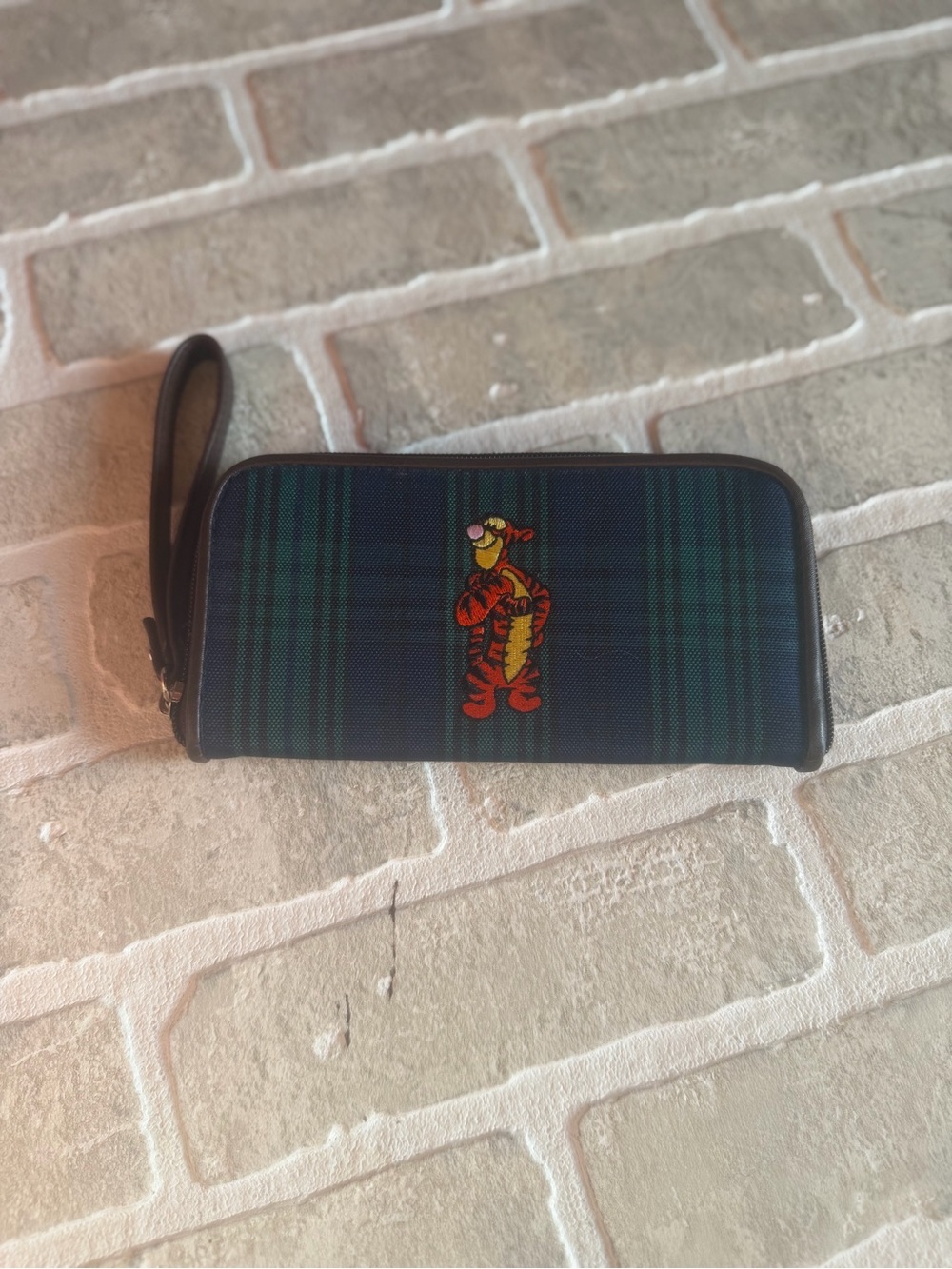 Vintage Tartan Wristlet Wallet with Tigger Embroidery - Navy/Green